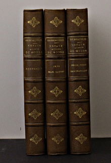 p Voyage autour du monde 3 volumes Australie Java Siam Canton Pekin Yeddo San Francisco p p Le comte de Beauvoir p